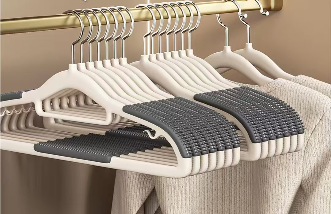 Clothes hange